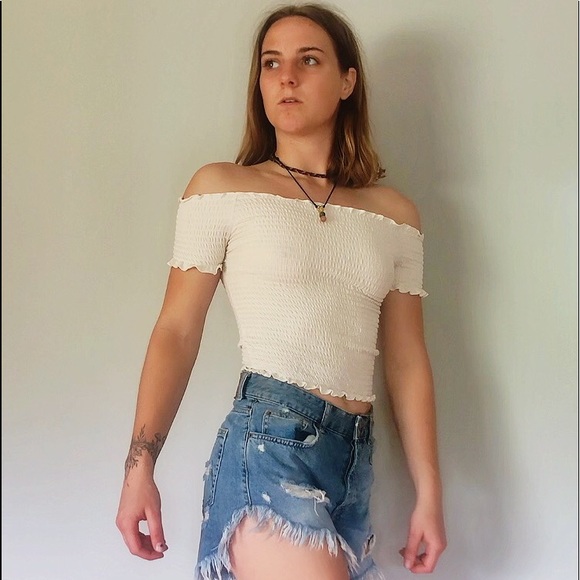 scrunchy white crop top - Picture 1 of 4